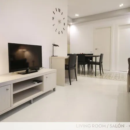 Place Corsega Apartmán *
